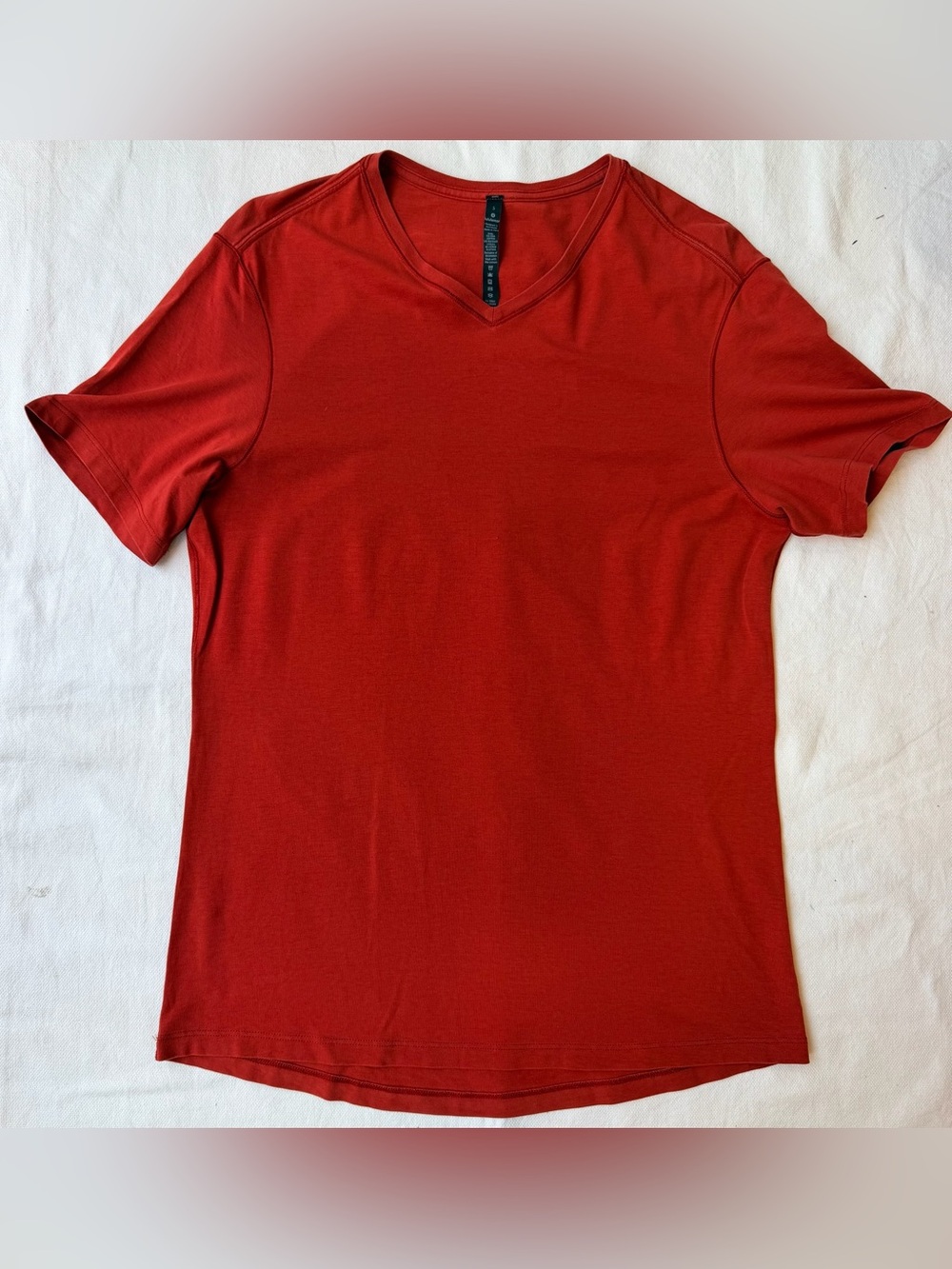 Lululemon Burnt Orange/Red V-Neck Short Sleeve T- Shirt